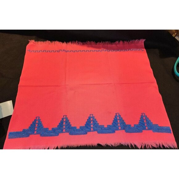 Vintage Pink Blue Geometric Embroidered Hand Towels 12" Square - Picture 5 of 8